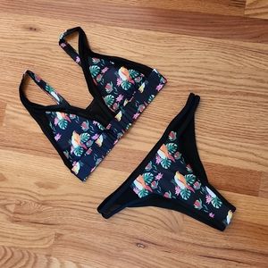 NEW Parrott bikini